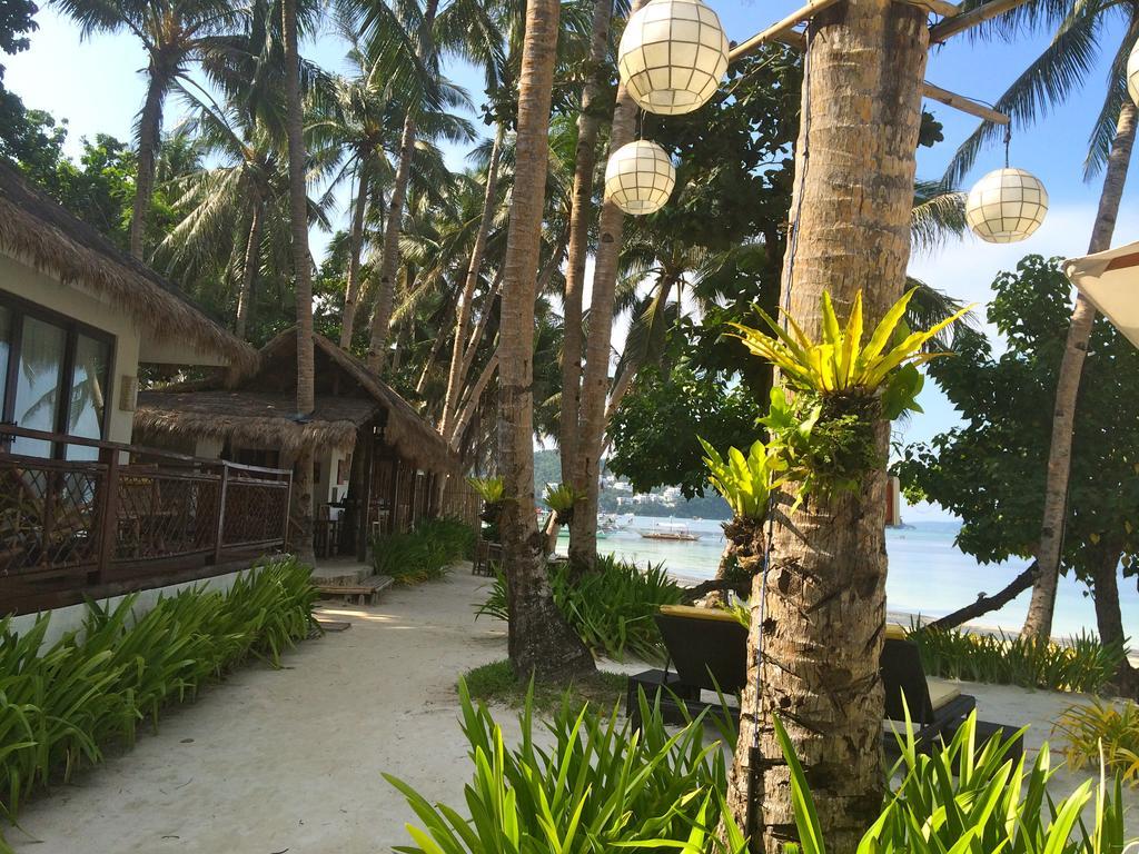 Rieseling Boracay Beach Resort Balabag  Экстерьер фото
