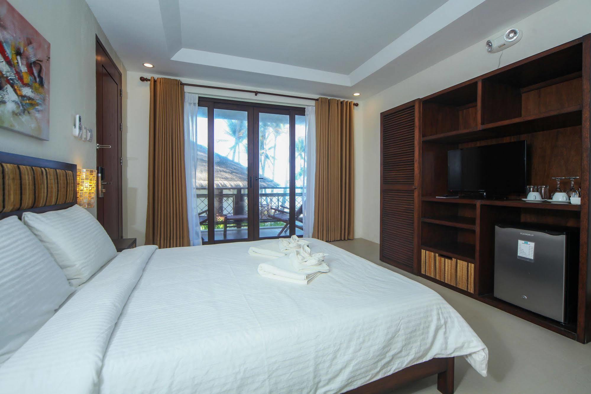 Rieseling Boracay Beach Resort Balabag  Экстерьер фото
